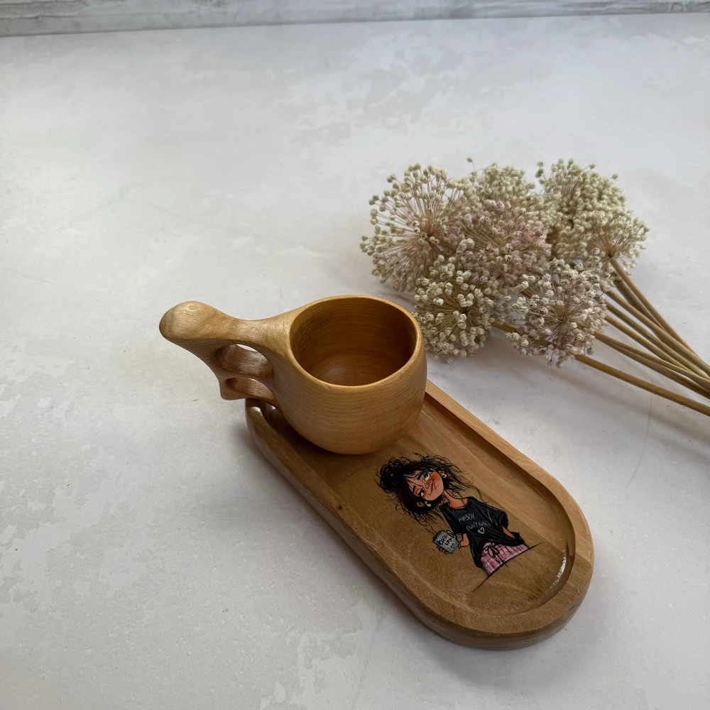 Hand-painted wooden tray girl cup design. (2) سینی چوبی نقاشی دست طرح دختر و فنجان