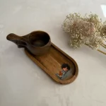 سینی چوبی نقاشی‌ دست طرح پسر باماگ