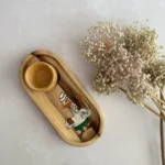 سینی سرو چوبی نقاشی‌ دست نقش پرنده کلاه‌ خواب با جای لیوان ساده