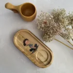 ست سینی و لیوان چوبی نقاشی‌ دست طرح پسربچه
