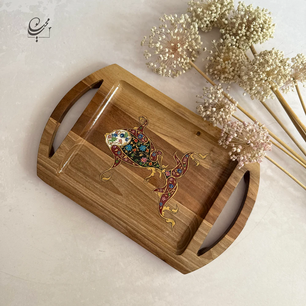 ست میوه‌ خوری پایه‌ دار و سینی نقاشی‌ دست طرح ماهی